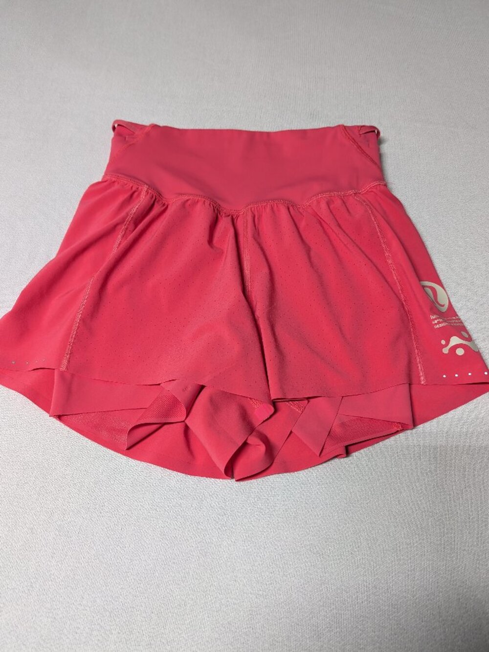 Lululemon Nulux Road to Trail High-Rise 4" Shorts - Size 4